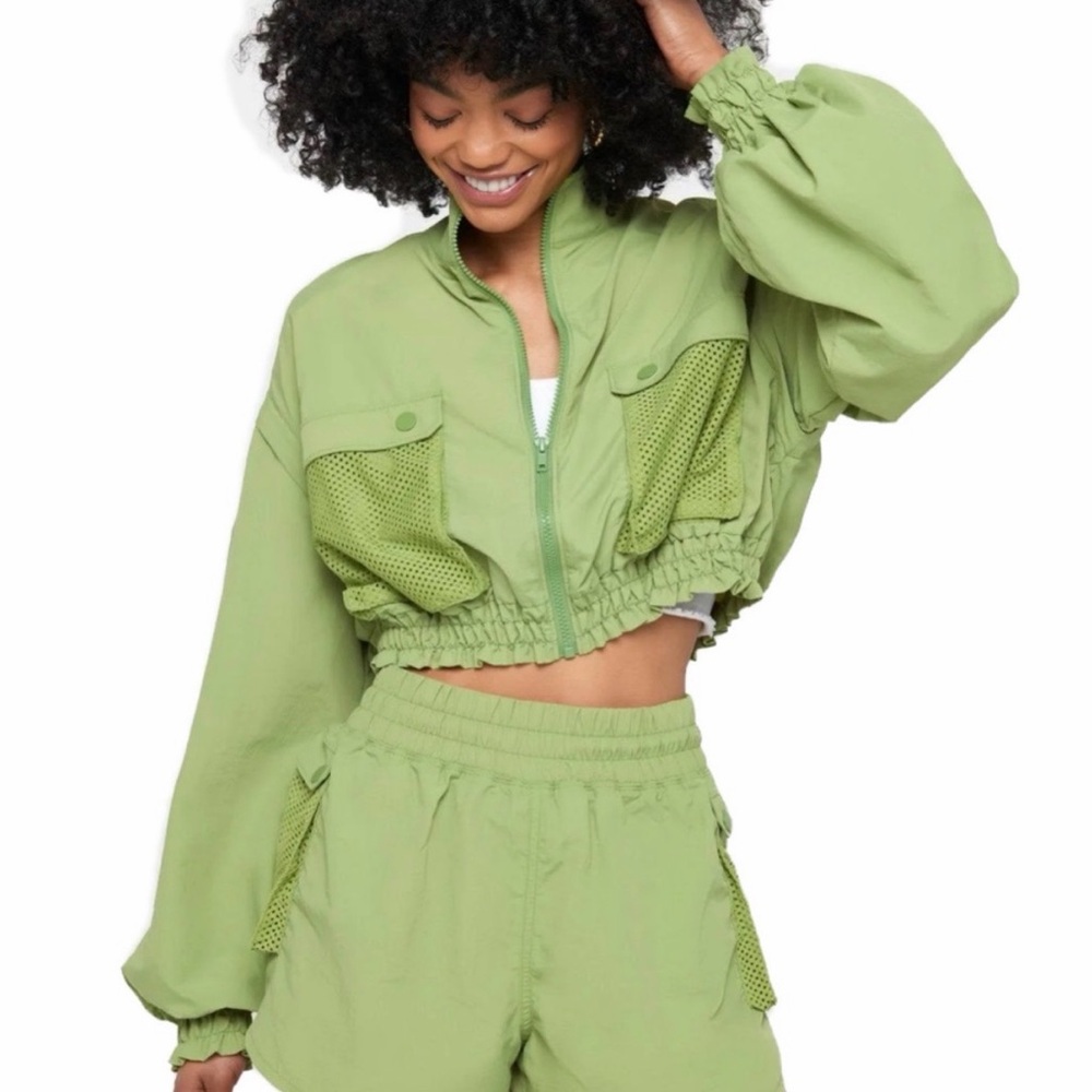 Spiritual Gangster Bridgette Hybrid Zip Vest/Jacket & Shorts - Cactus Green L